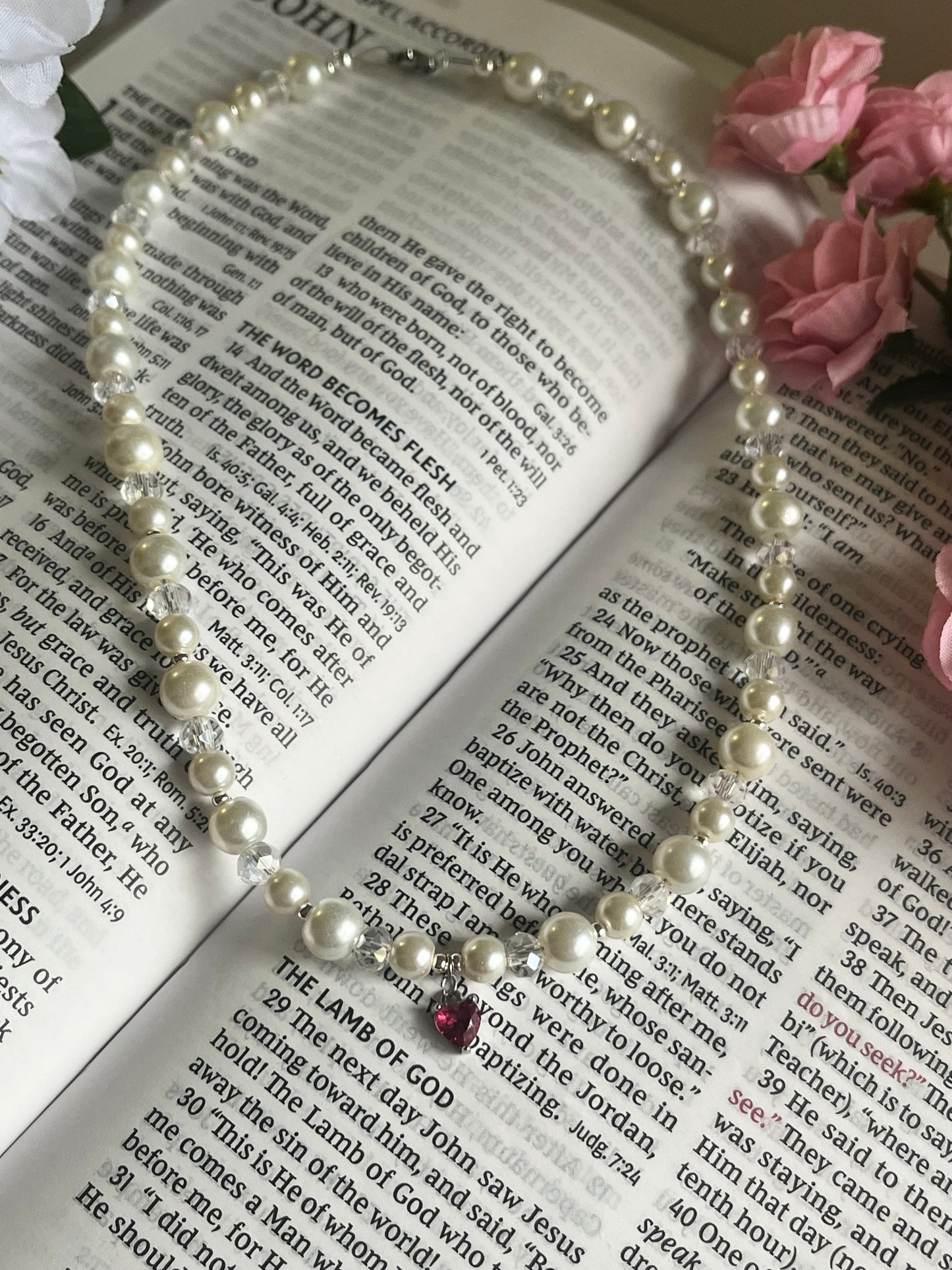 Silver necklace heart pendant with glass and pearl beads