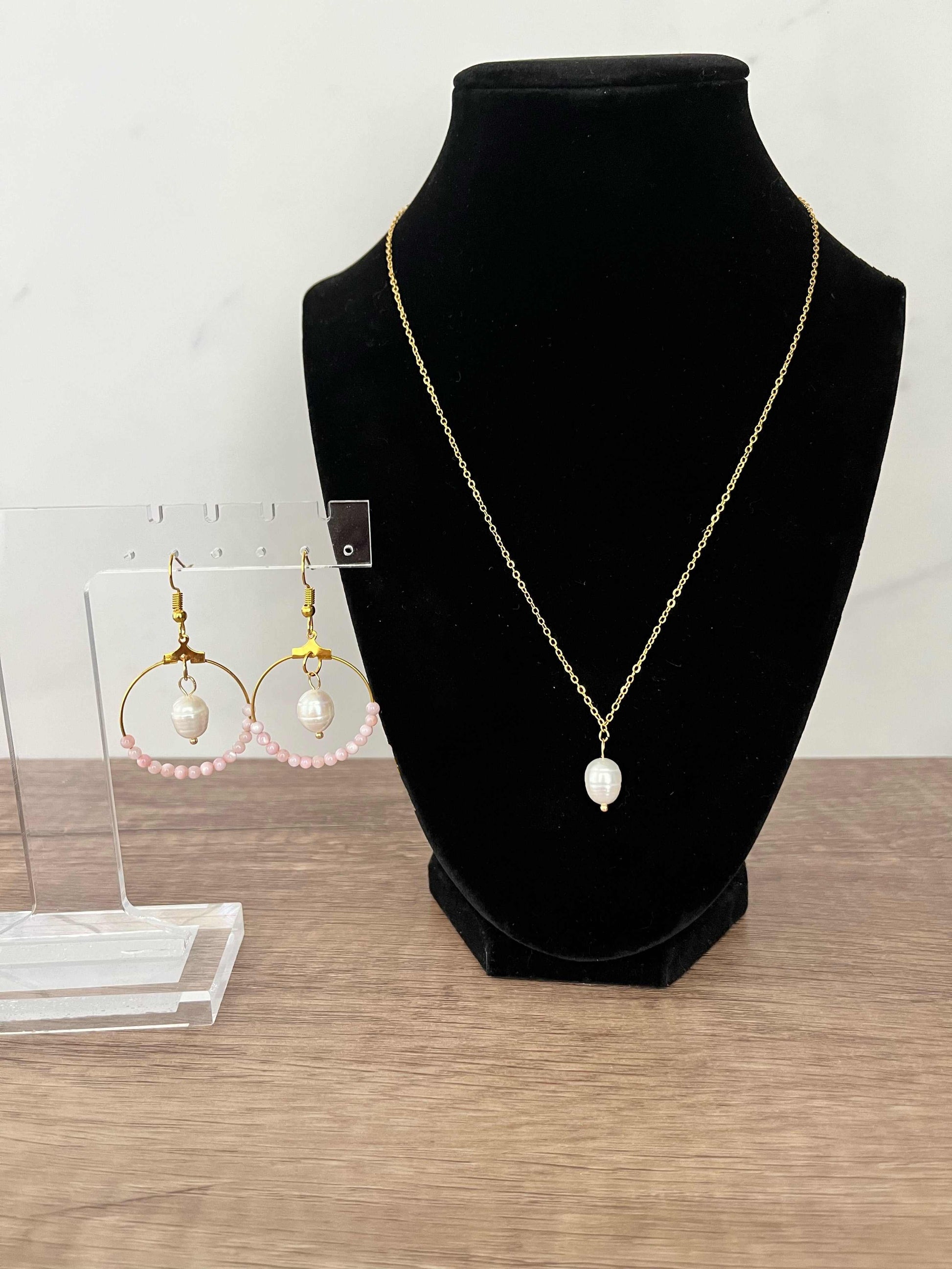 Gold necklace with pearl pendant, inspired by Proverbs 31 for Christian women.