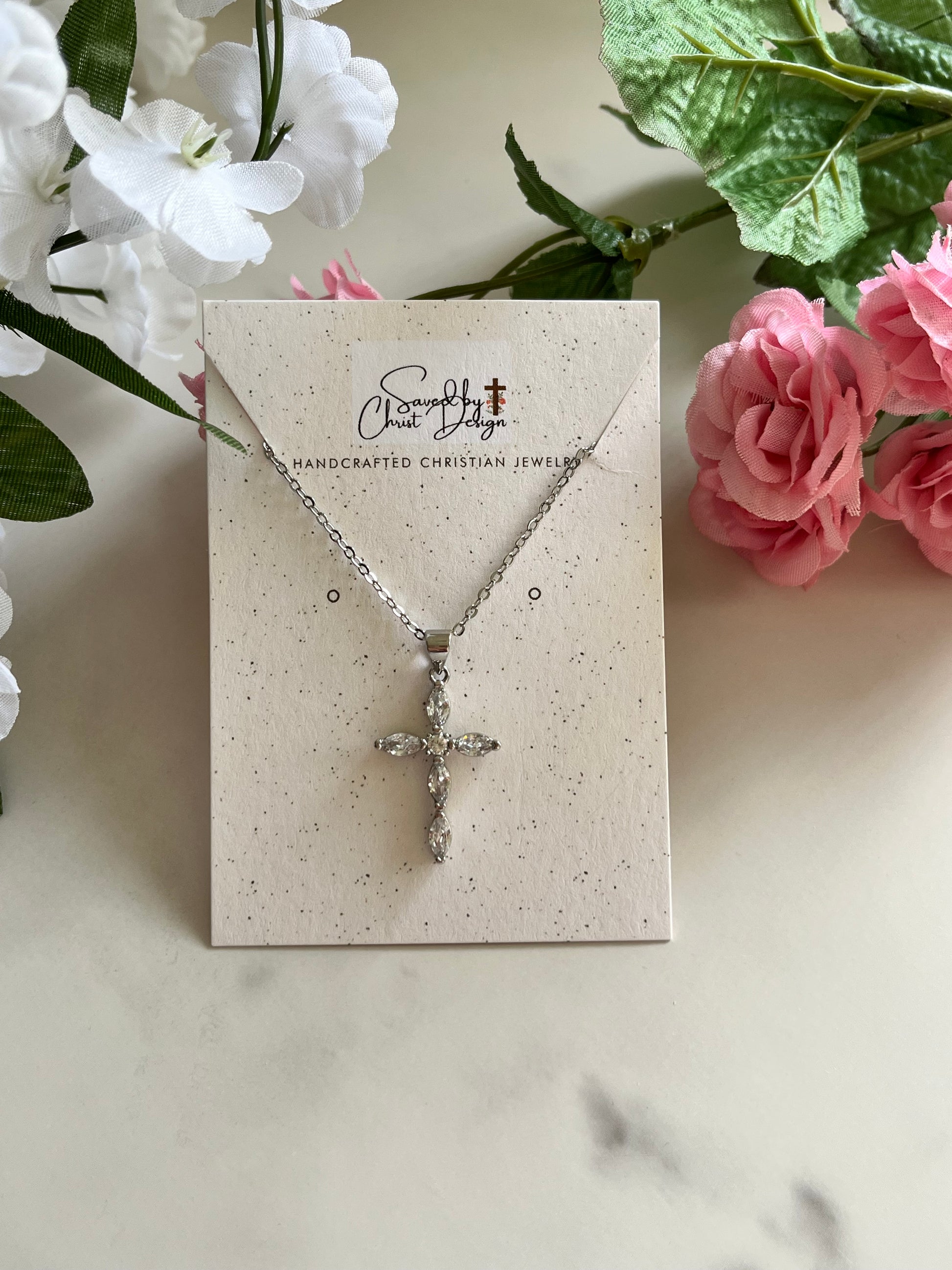 Faith-inspired silver necklace with crystal cross pendant – 18-inch Christian jewelry gift for women