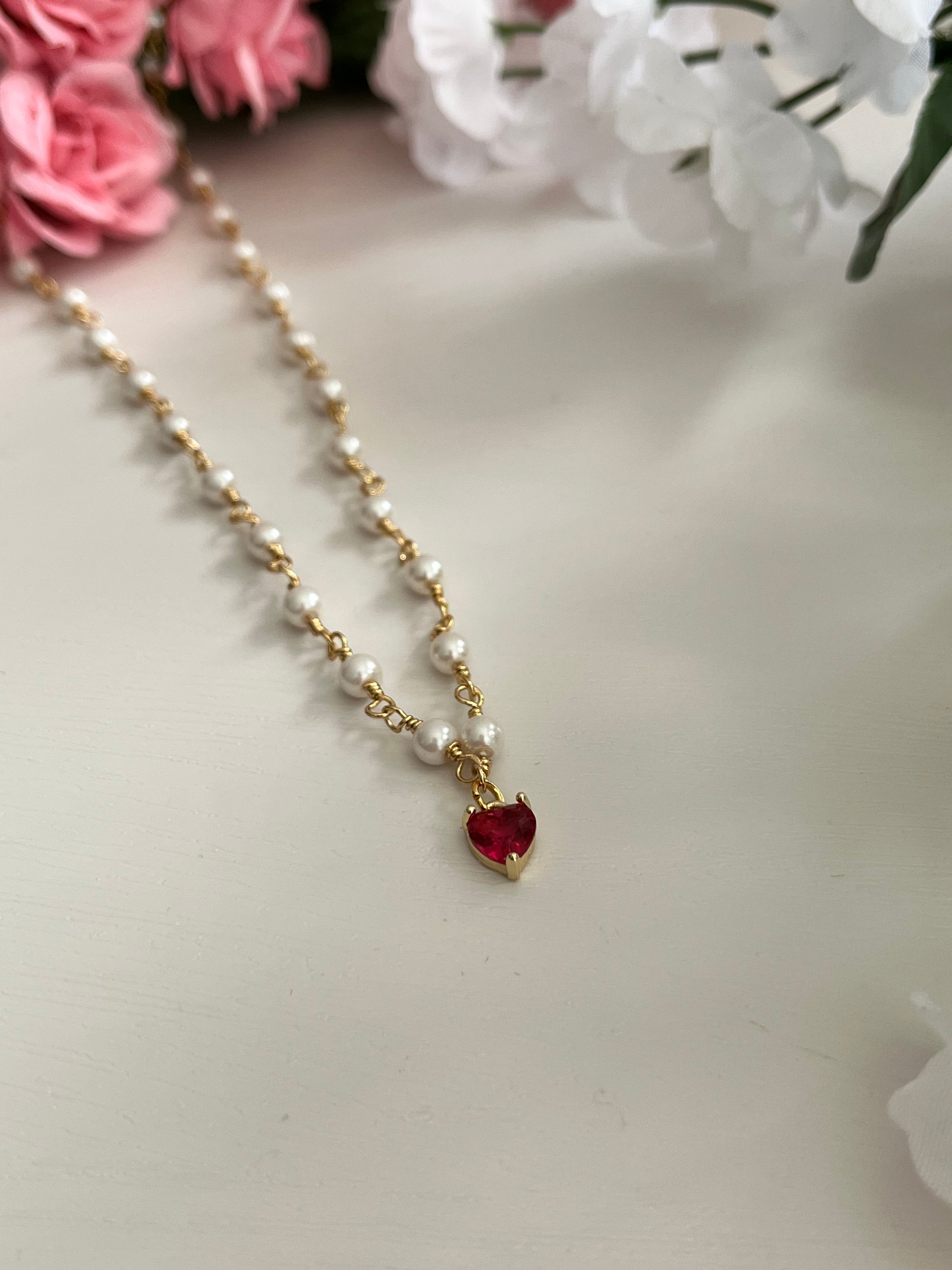 Gold heart necklace with freshwater pearl and hypoallergenic 18-inch chain