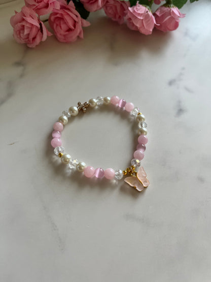Bracelet chrétien papillon avec perles et croix pour femme