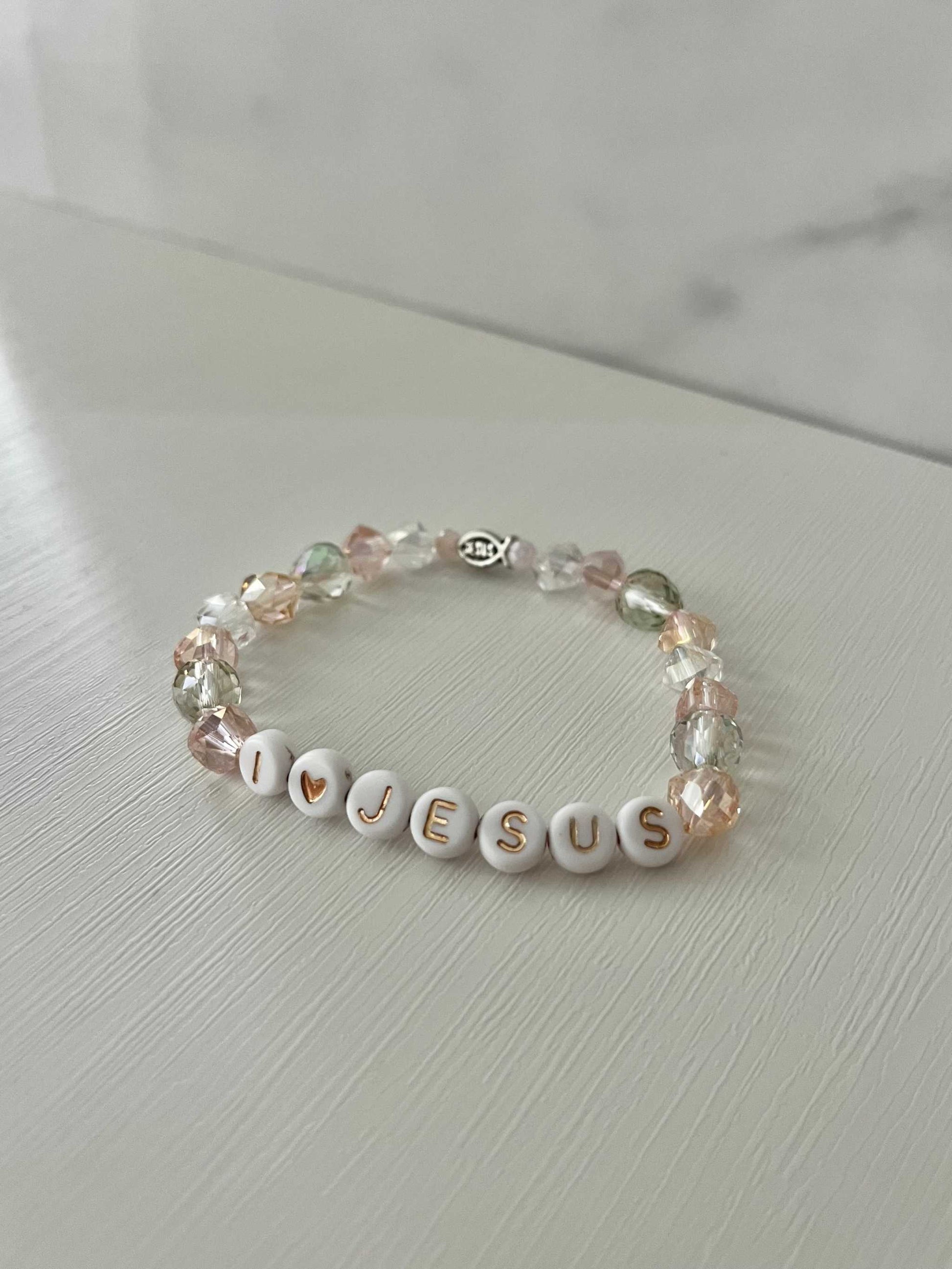 I Love Jesus bead bracelet with crystal beads – faith-inspired jewelry.

