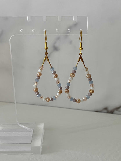 Romantic Gold Earrings with Sequins and Beads – Handmade Jewelry

