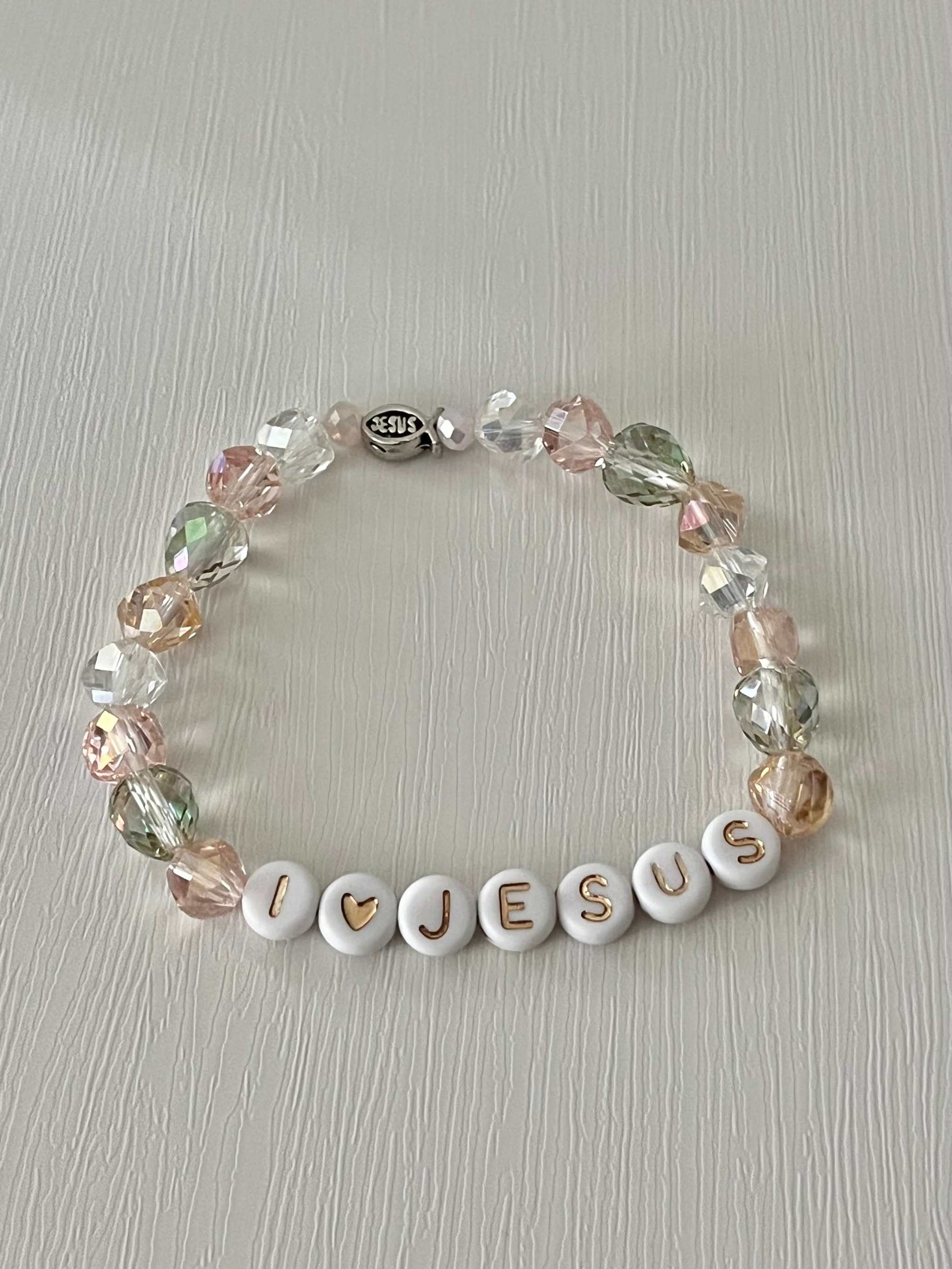 I Love Jesus bead bracelet with crystal beads – faith-inspired jewelry.

