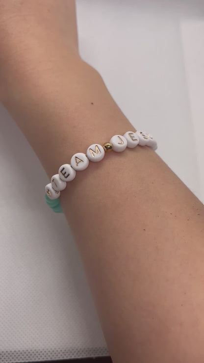 Pulsera de cuentas iridiscentes de ópalo en varios colores, verde o rosa del equipo Jesús/ rosa I love Jesus