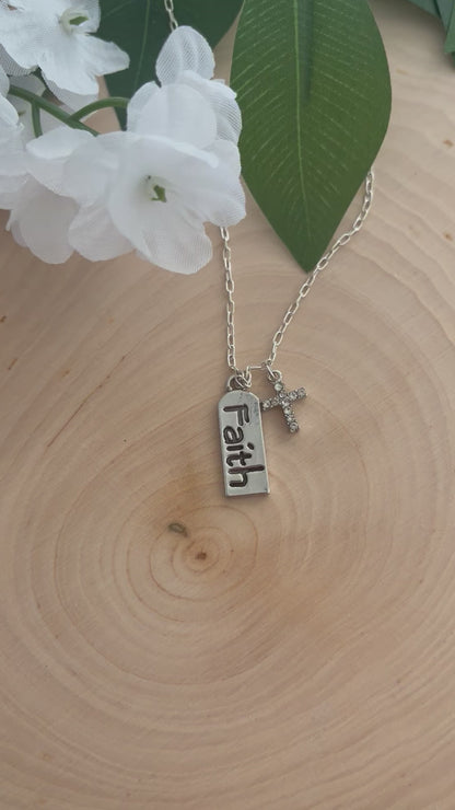 Collar con cruz de fe de plata de ley de 18"